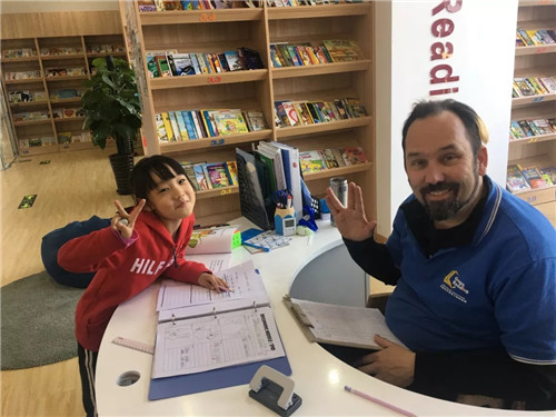 4個(gè)月閱讀74本書 英語等級(jí)從1.0升至2.8—學(xué)員Jenny的學(xué)習(xí)回顧