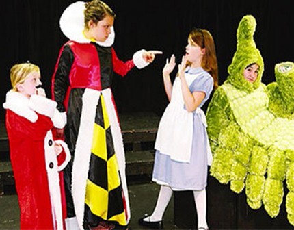 話劇演出俱樂(lè)部